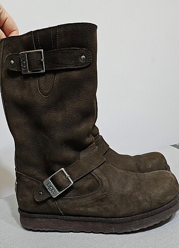 Ugg Ugg model kürklü çizme