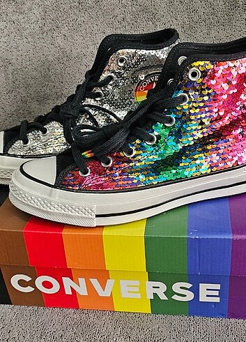 Chuck 70 hi pride sneaker