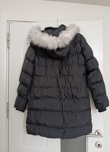 Siyah şişme mont - Görsel 3