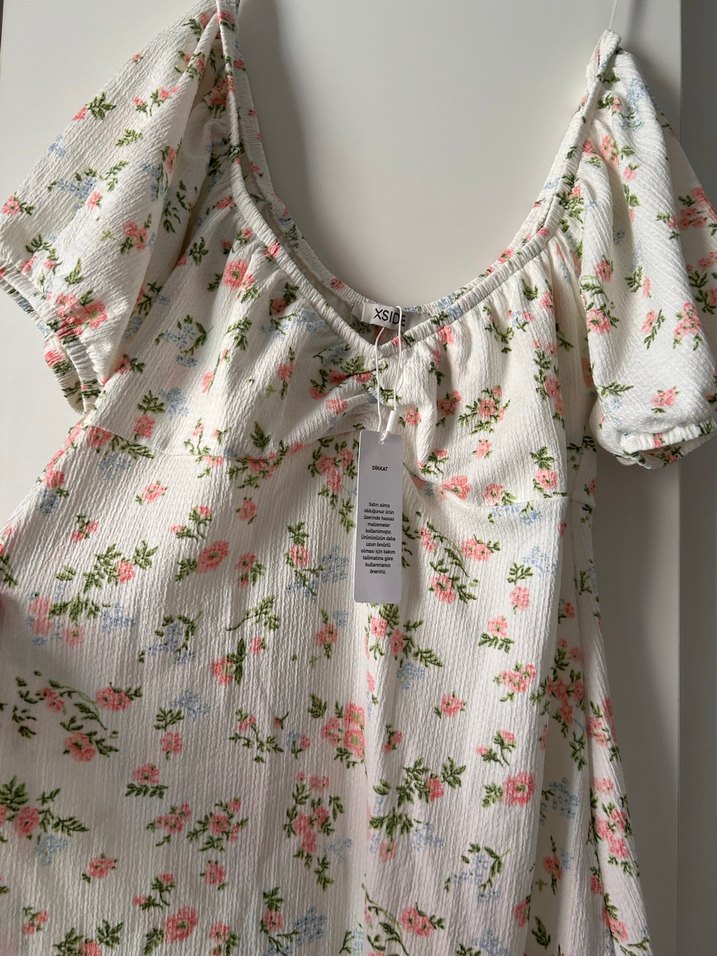 V Yaka Çiçekli Midi Bohem Elbise - Görsel 5