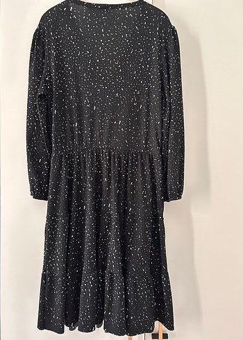 Siyah Puantiyeli Uzun Pilili Kadın Elbise - Görsel 5