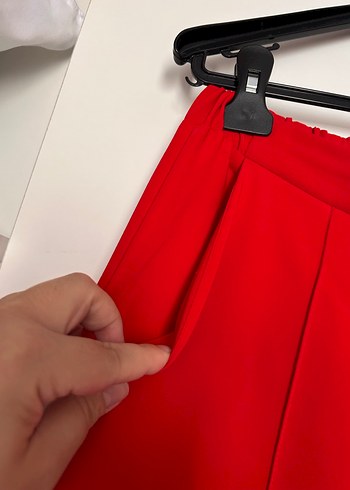 38 Beden Parlak Kırmızı Kadın Kumaş Pantolon
