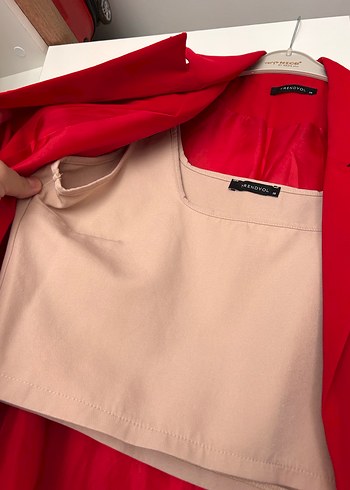 Kırmızı Blazer Takım - Görsel 4