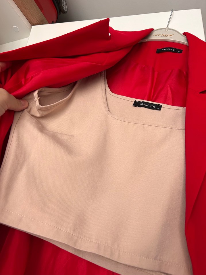 Kırmızı Blazer Takım - Görsel 4