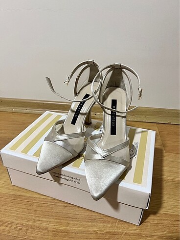 MARCATELLİ stiletto bej şampanya rengi