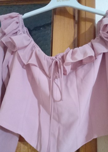 40 Beden Pembe Fırfırlı Straplez Bluz ve pantolon