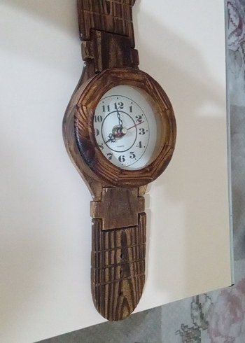 Ahşap Duvar Saati