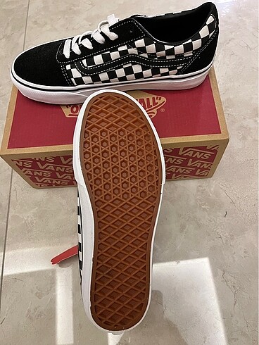 36,5 Beden Damalı Vans
