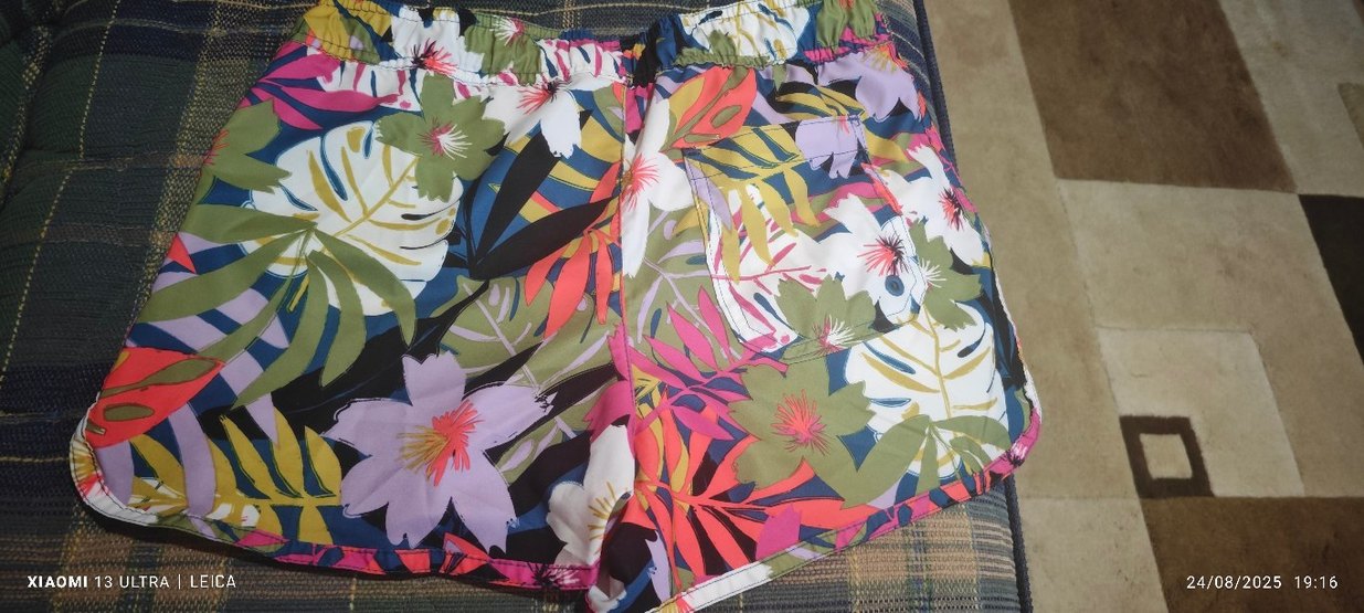 Decathlon Kadın Deniz Şortu - Görsel 2