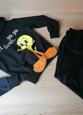 24-36 Ay Beden çeşitli Renk Disney Tweety Unisex 2'li Takım