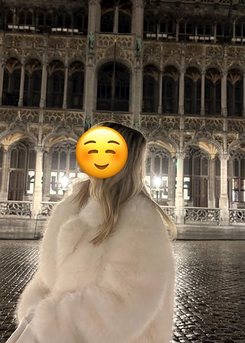 Zara Beyaz Kadın Peluş Kürk