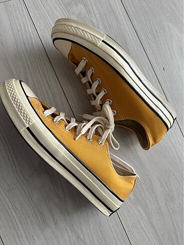 38,5 Beden sarı Renk Converse Sarı