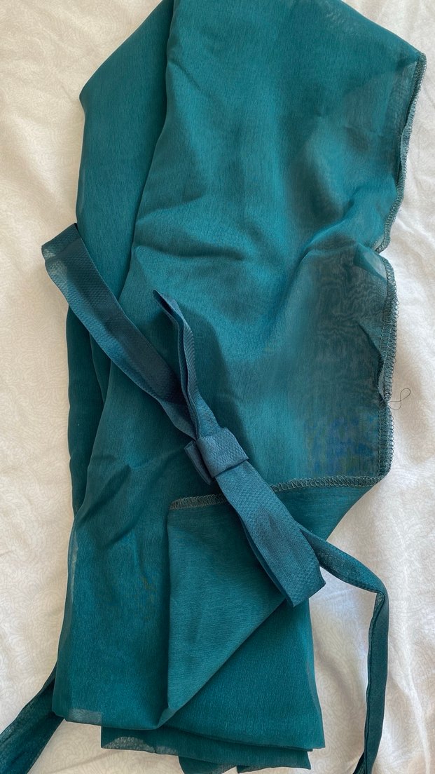 Uzun Siyah Kadın Elbise, Yüksek Yakalı, Dökümlü - Görsel 3