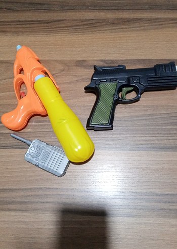 Renkli Oyuncak Tabanca Seti - Görsel 2