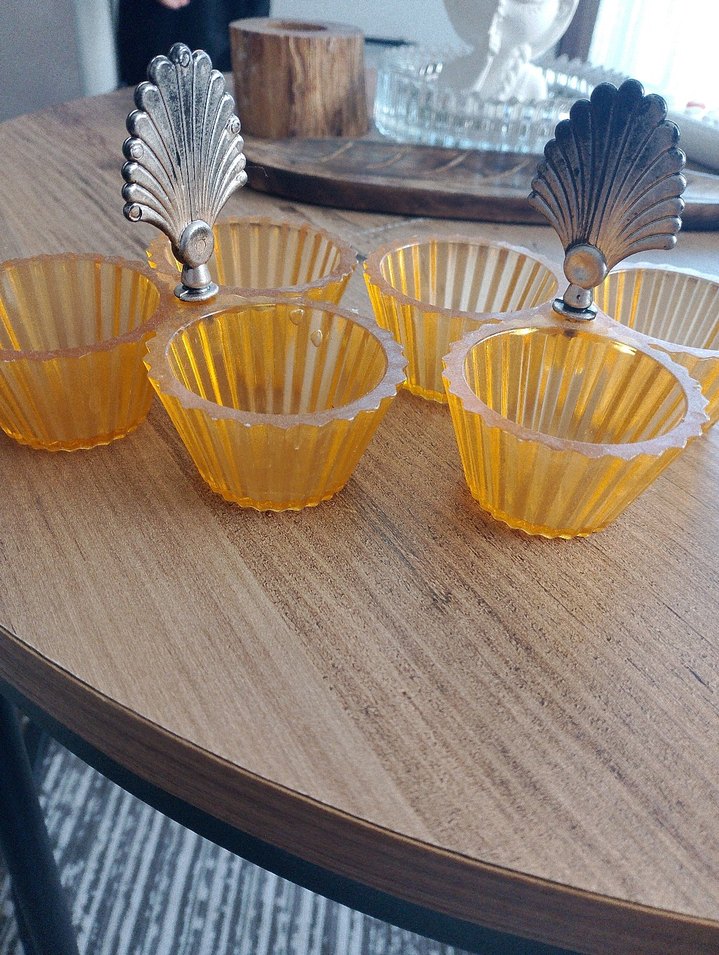 Vintage Nakışlı Sarı Parlak Tabak Seti - Görsel 2