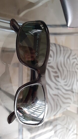 Ray Ban Ray-Ban orijinal gözlük kutusunda