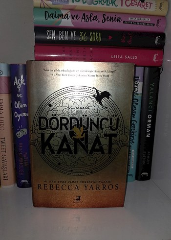 Dördüncü Kanat - Rebecca Yarros