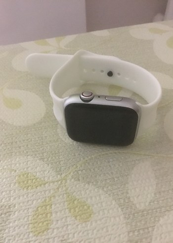Beden Renk Beyaz akıllı saat ve kulaklık