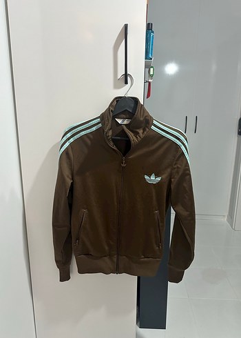 Adidas 38