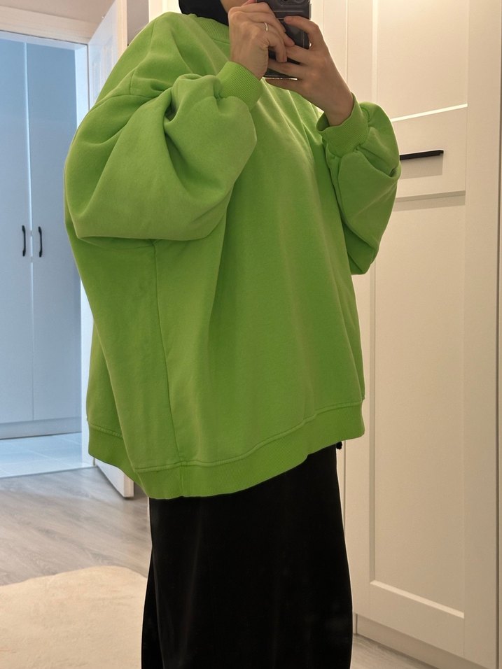 Yeşil Oversize Kadın Sweatshirt - Görsel 3