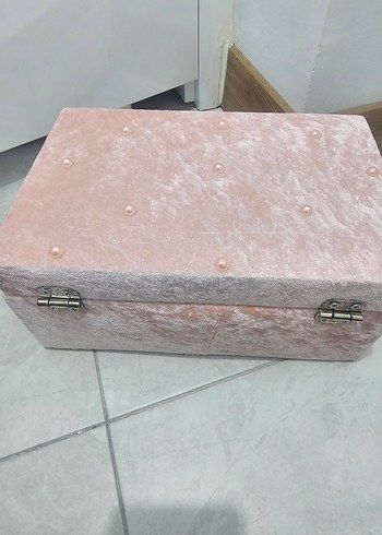 Beden Pembe Parlak Makyaj Düzenleyici Kutusu