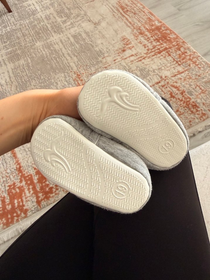 Nakışlı Gri Erkek bebek Ev Terliği - Görsel 2