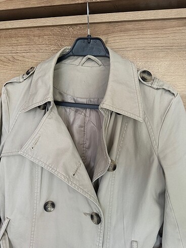 Zara Trençkot pardesü