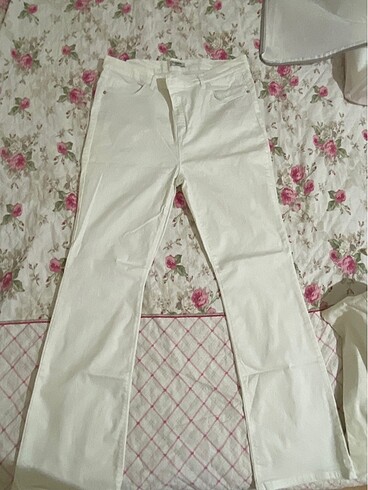 LCwaikiki beyaz pantolon