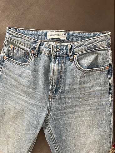 38 Beden mavi Renk Stradivarius D98 Jean?s