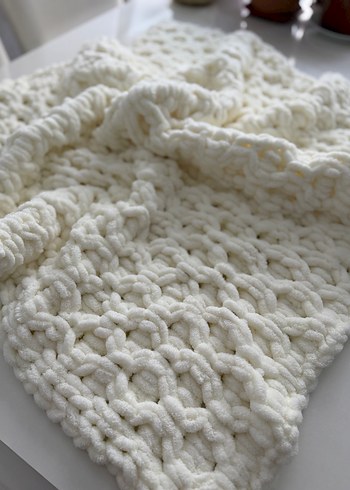 Beyaz Örgü Çocuk Battaniyesi - Görsel 5