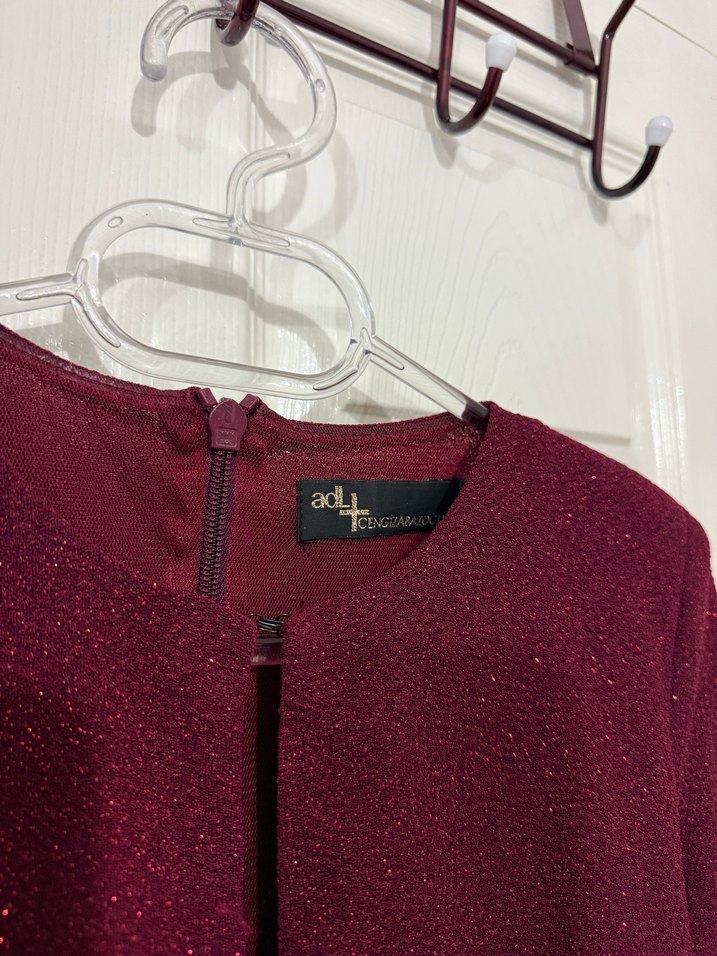 Bordo Uzun Kollu Vatkalı Drapeli Kadın Abiye Elbise - Görsel 5