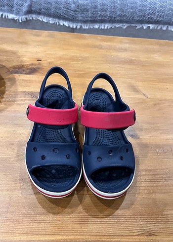 Crocs Çocuk Kırmızı lacivert Sandalet