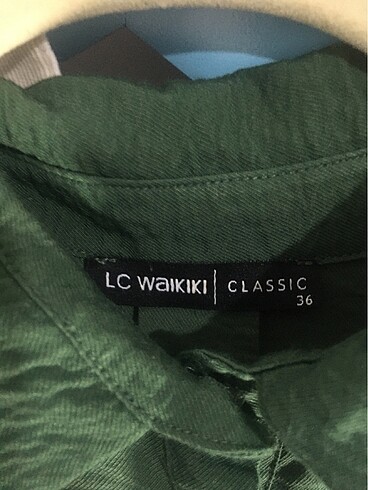 LC Waikiki Yeşil LCW gömlek