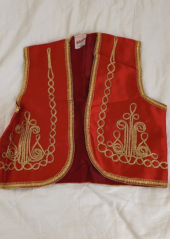Bordo İşlemeli Kız Çocuk Yeleği