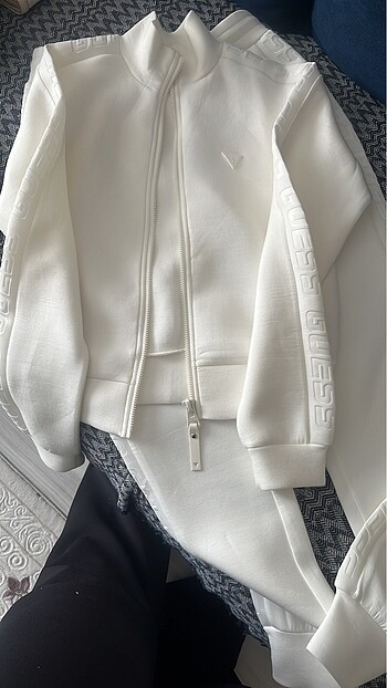 Guess Guees eşofman takımı