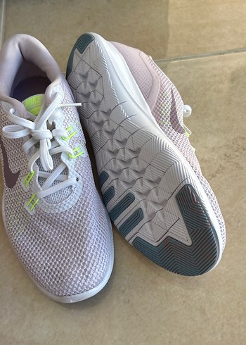 Beyaz Bağcıklı Kadın Nıke Spor Ayakkabı - Görsel 7