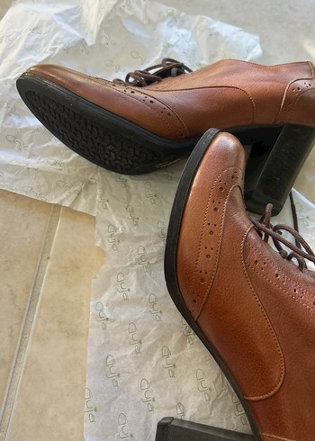 Kahverengi Deri Kadın Klasik Ayakkabı - Görsel 6