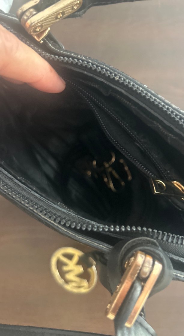 Michael Kors Siyah El Çantası — görsel 9/10
