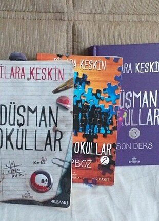 DÜŞMAN OKULLAR serisi 