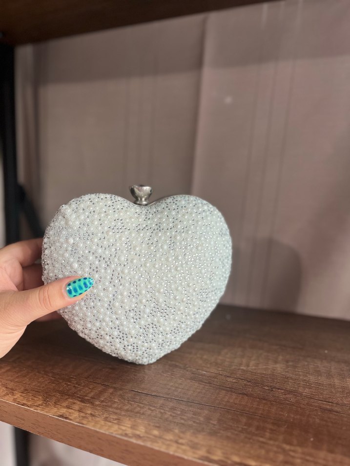 İnci İşlemeli Kalp Şeklinde Kadın Portföy Çanta-abiye çanta - Görsel 2