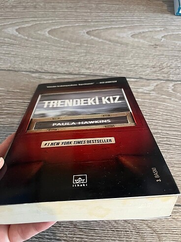  Trendeki Kız Özel kapak