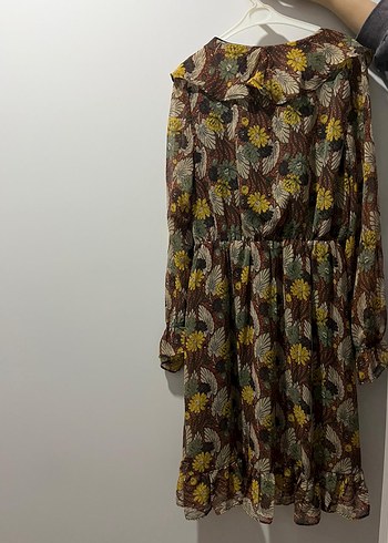 Bohem V Yaka Midi Elbise - Görsel 2