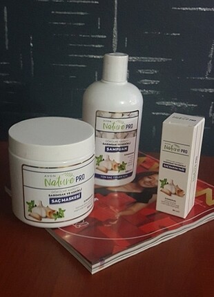 AVON SAÇ BAKIM SETİ 