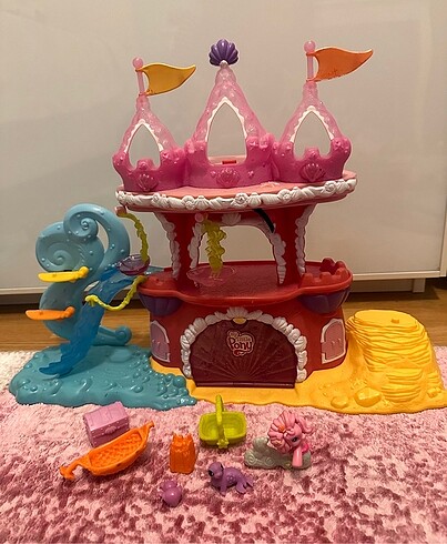 My little pony evi şatosu