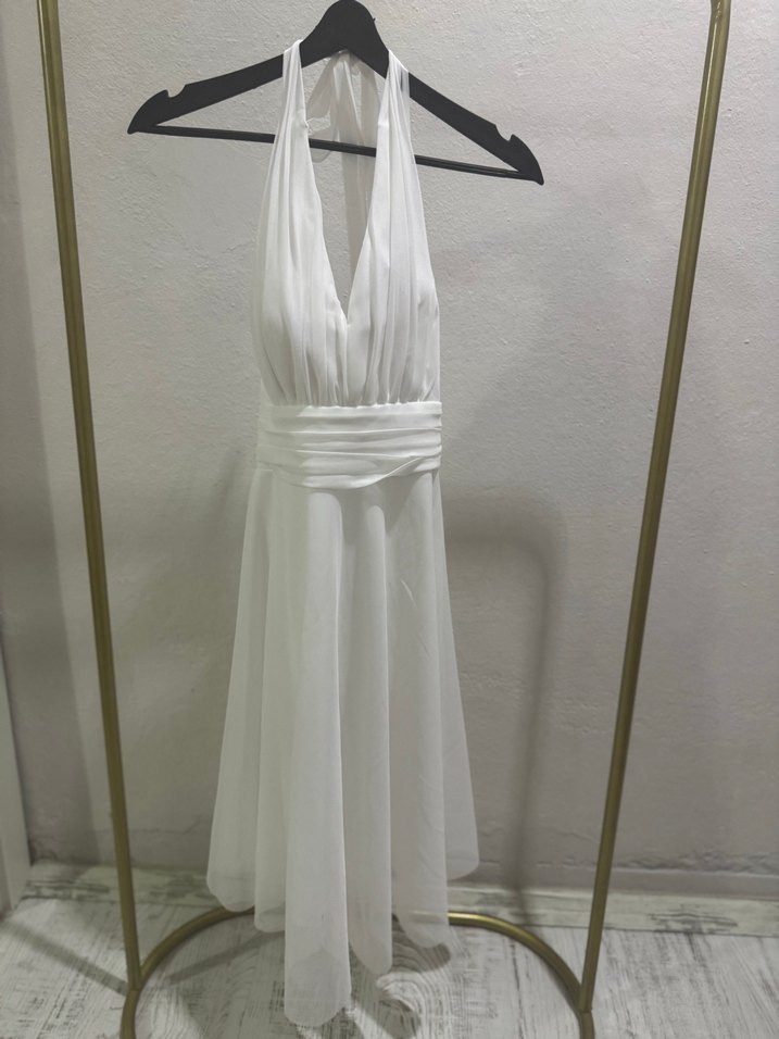 Boyundan bağlamalı gece elbisesi - Görsel 2