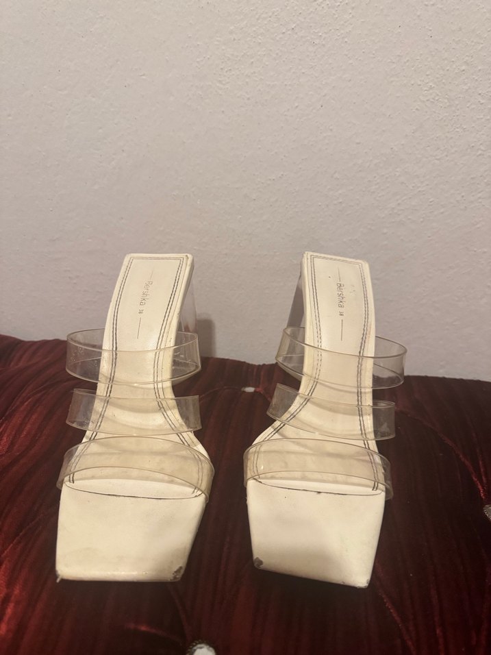 Bershka Şeffaf Topuklu Bej Kadın Terlik - Görsel 3