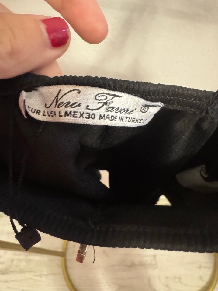 Zincir Detaylı Parlak Siyah Mini Büstiyer - Görsel 3