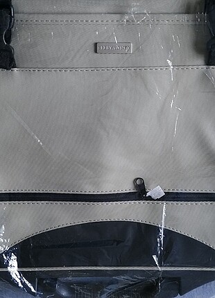 Sıfır Laptop cantasi