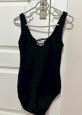 Siyah dekolteli bodysuit - Görsel 2