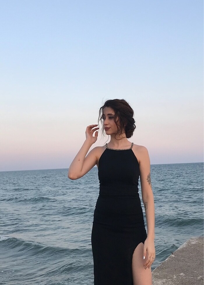 Yırtmaçlı taş askılı - Görsel 2